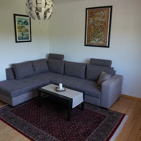 Citynahe Festung Ehrenbreitstein 65m² Mit Grossem Garten アパート